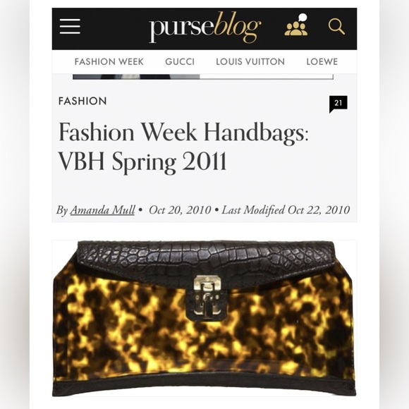 VBH First Edition Black Pony Clutch - RARE
Slim Clip Shiny Black Cavallino - Picture 6 of 6